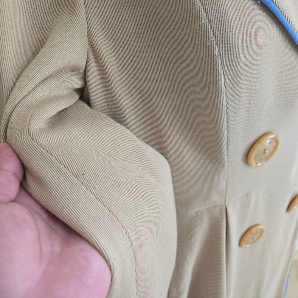 Anthropologie ett:twa Beige Piped Trench Coat with Blue Trim, Size 6 - Picture 6 of 11